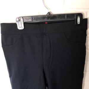 SPANX Pants - SPANX Black Ponte Ankle-Length Leggings SPANX Pants - SPANX Black Ponte Ankle-Length Leggings